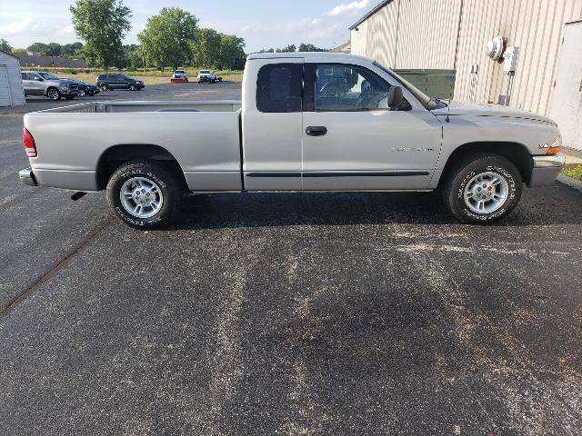 Pre Owned 2000 Dodge Dakota Club Cab 131 Wb Base Extended Cab Pickup In