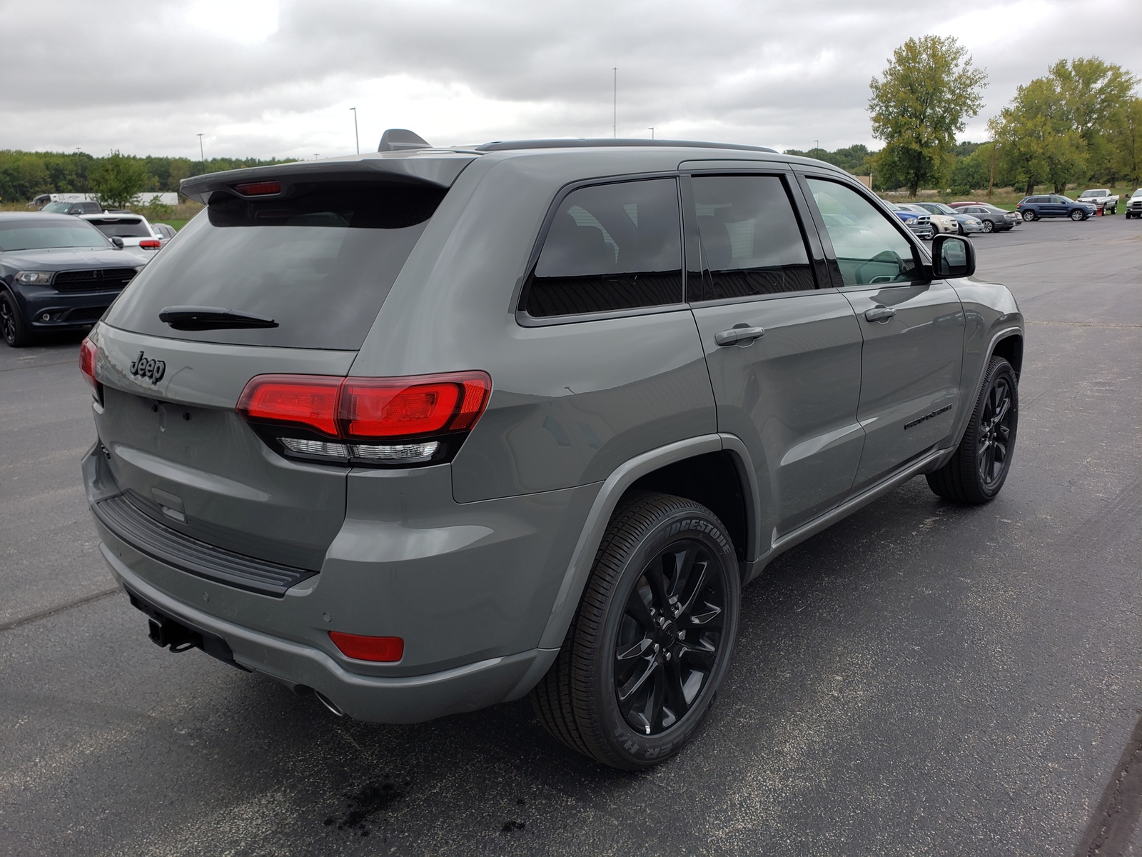 New 2020 Jeep Grand Cherokee Altitude 4x4