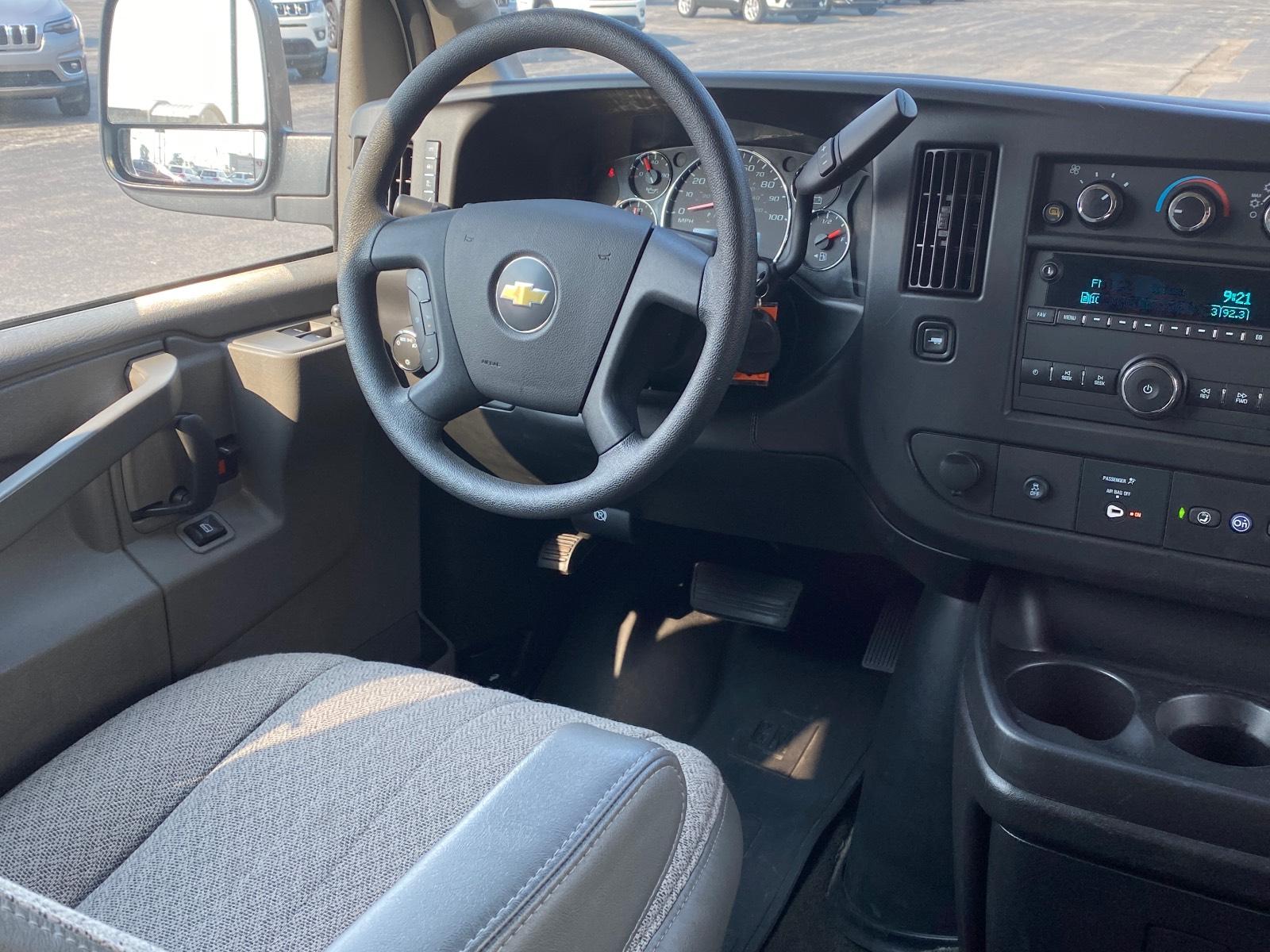 Pre-Owned 2019 Chevrolet Express Passenger RWD 3500 155 LT Full-size ...